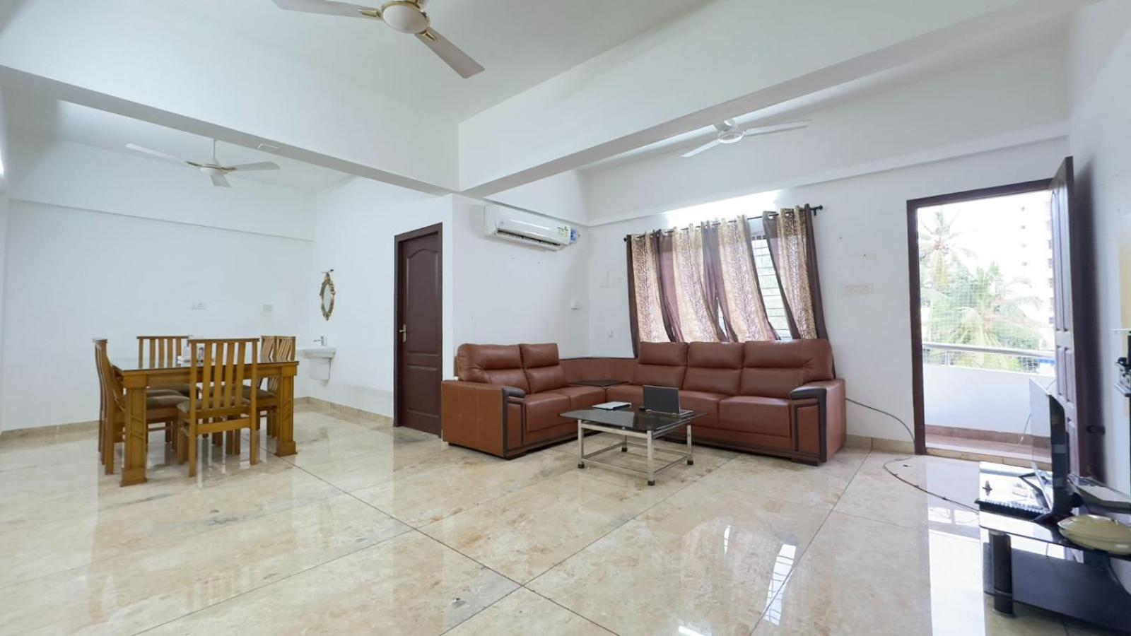 Downtown Manor-Panavila Thiruvananthapuram Exterior foto